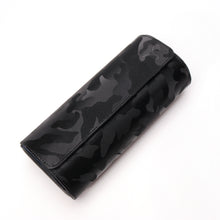 Lade das Bild in den Galerie-Viewer, Uhrengehäuse - schwarzes Tarnmuster, blaues Interieur